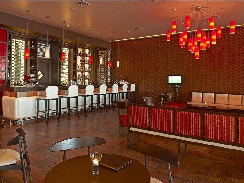 Real Marina Hotel & Spa Olhão Dış mekan fotoğraf Interior of a restaurant