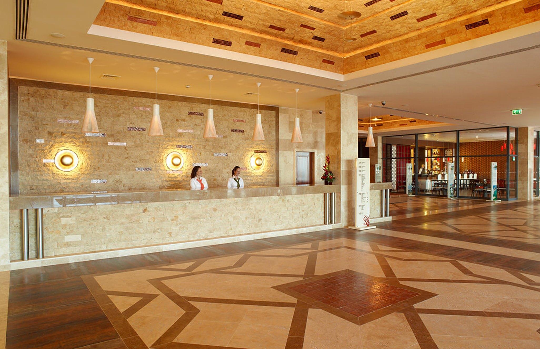 Real Marina Hotel & Spa Olhão İç mekan fotoğraf Lobby