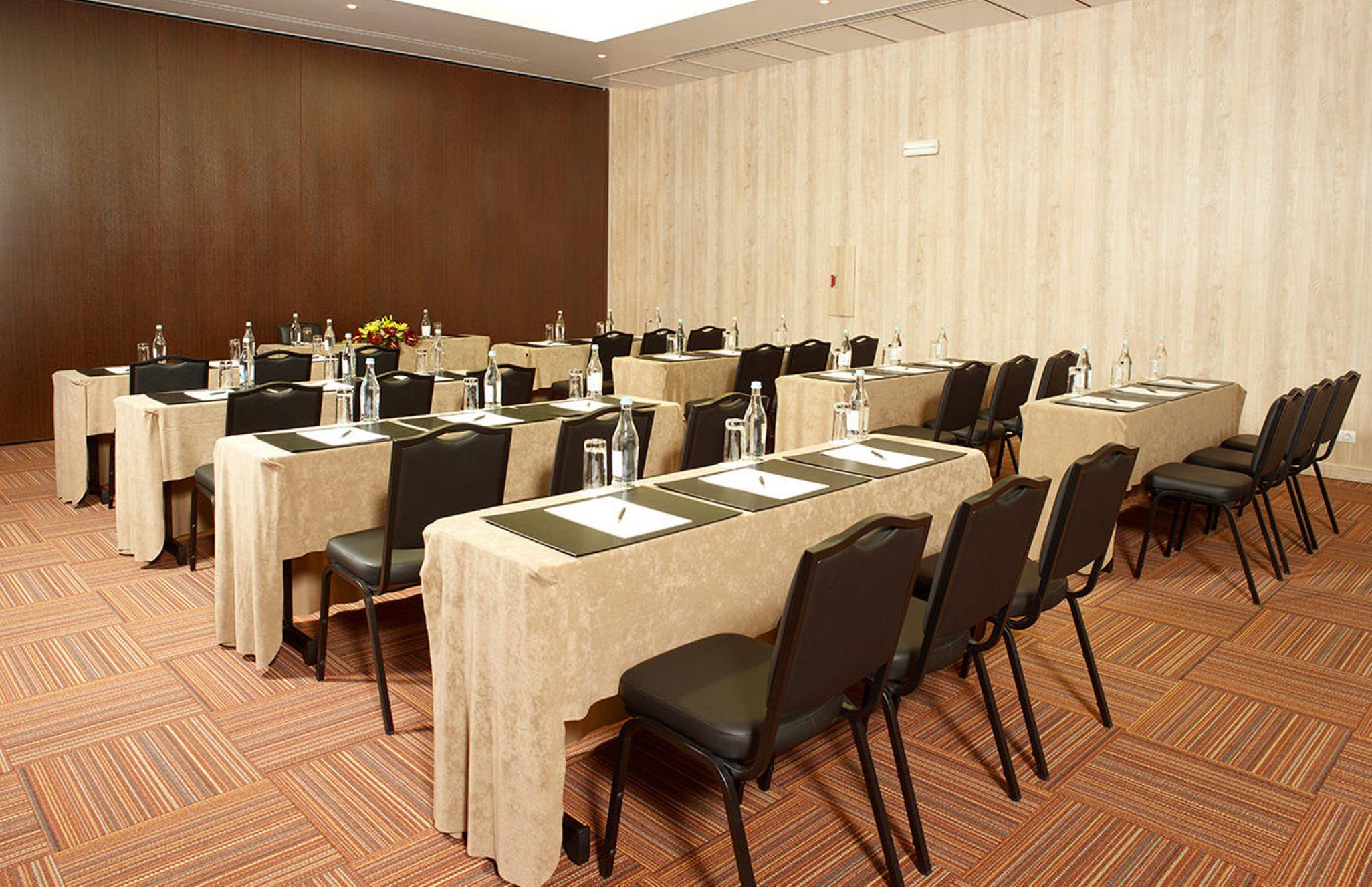 Real Marina Hotel & Spa Olhão Dış mekan fotoğraf Meeting room