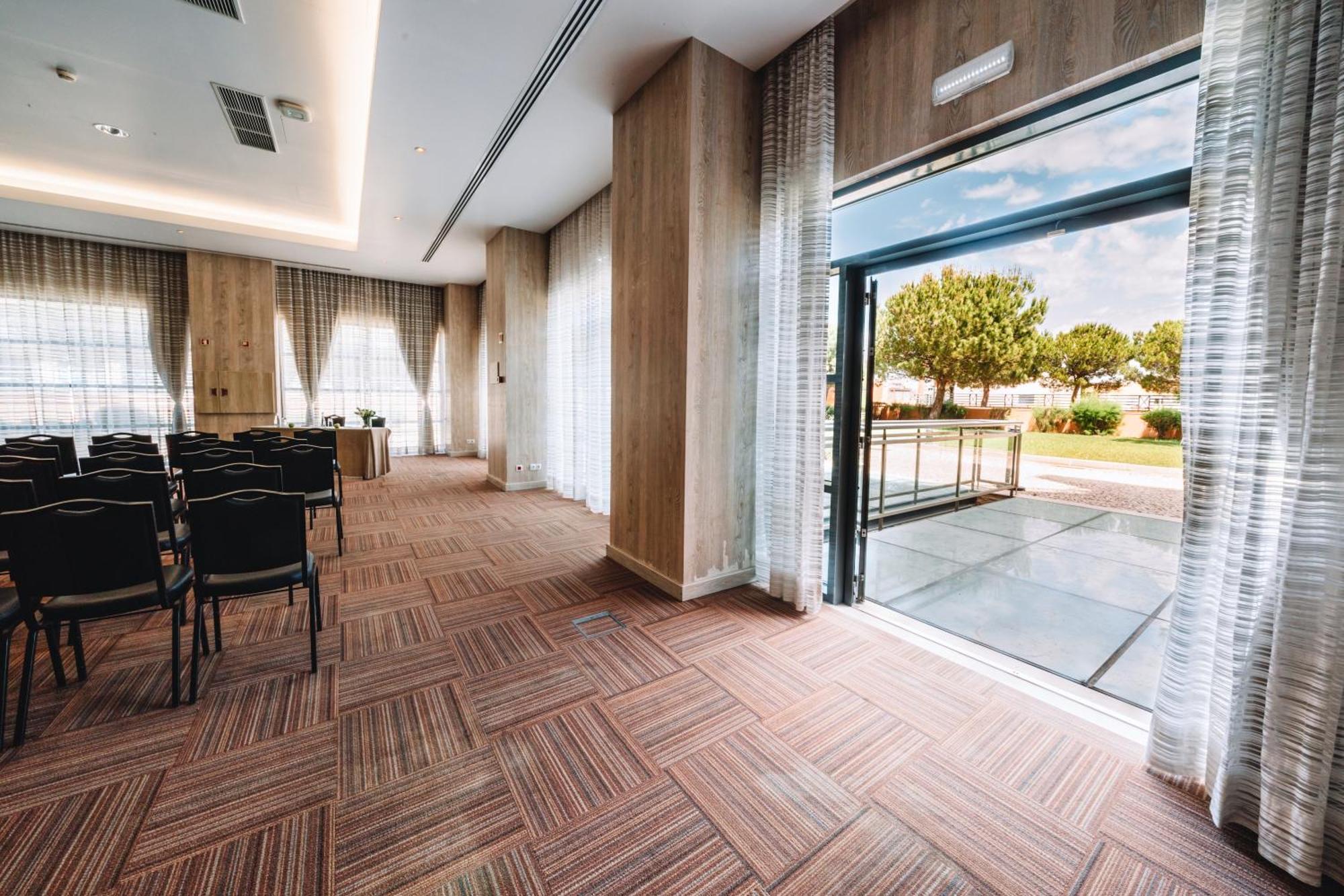 Real Marina Hotel & Spa Olhão Dış mekan fotoğraf The interior of the hotel