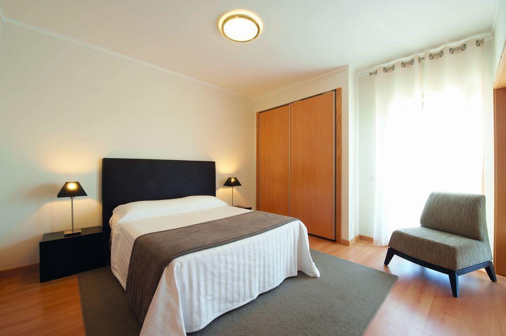 Real Marina Hotel & Spa Olhão Dış mekan fotoğraf A bedroom